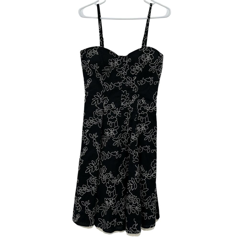 White House Black Market‎ WHBM Size 2 Sleeveless Mini Dress Black White Floral